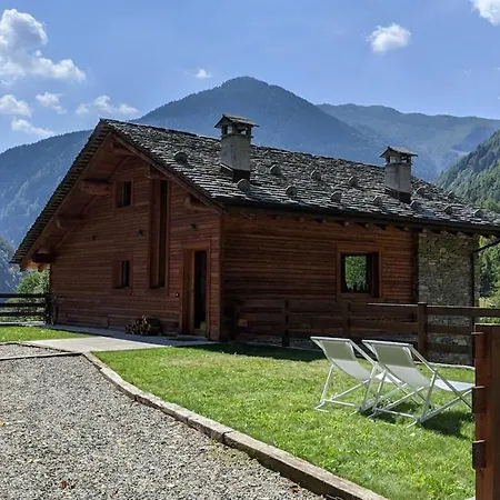 Vakantiehuis Renovated Walzer House 15 Mins By Car From Alagna *