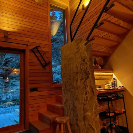 Renovated Walzer House 15 Mins By Car From Alagna Vakantiehuis Piode
