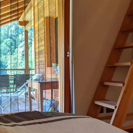 Renovated Walzer House 15 Mins By Car From Alagna Vakantiehuis